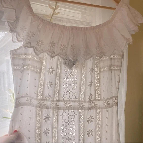 NWT | Ralph Lauren Wedding Dress - Picture 5 of 6